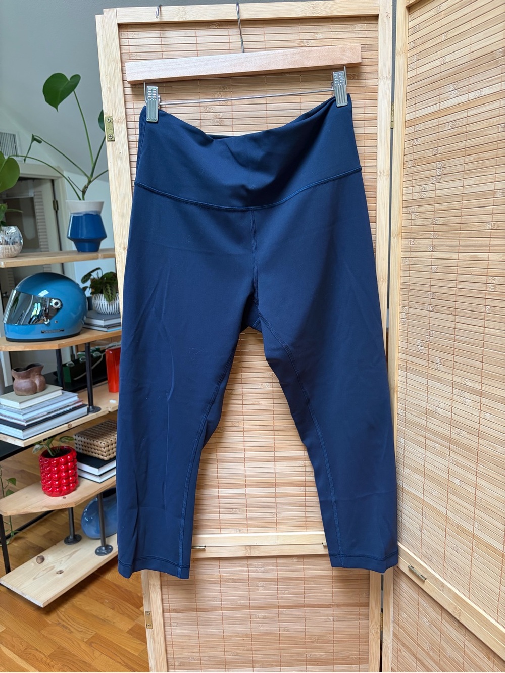 Lululemon High-Waist Navy Athletic Capri Leggings